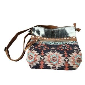 Myra Bag Clementine Purse Cowhide Leather Multi Pocket Embroidered Boho Rodeo